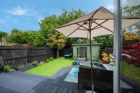 Westhurst Drive, Chislehurst, BR7