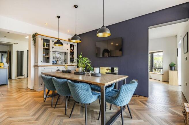 Kitchen/Breakfast Room