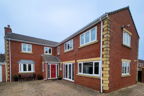 Ambrose Court, Stanley, DH9