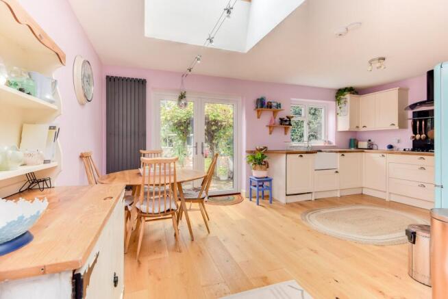 Kitchen diner