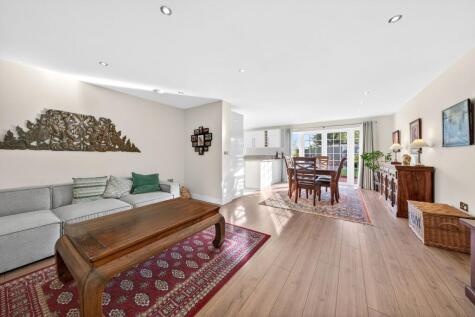 Stratfield Road, Borehamwood, WD6