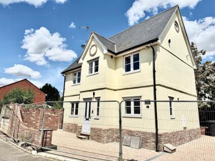 2 Little Bramford Lane, Ipswich, IP1