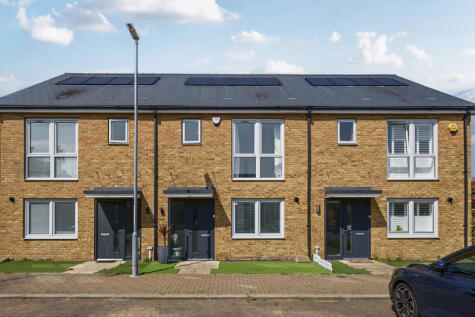 Pearmain Close, Greenhithe, Kent