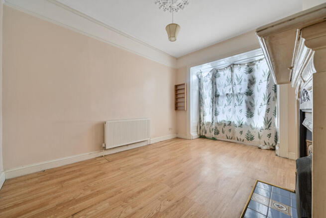 1314900-15-685ab8...