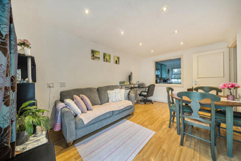 Lupton Close, London