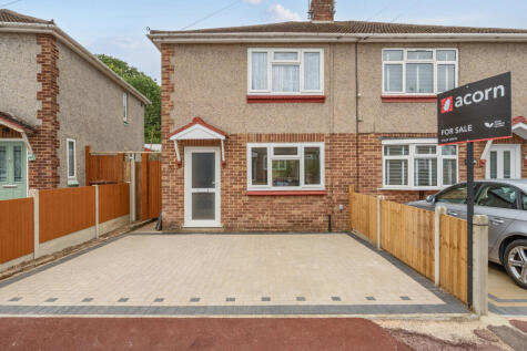 Settington Avenue, Chatham, Kent