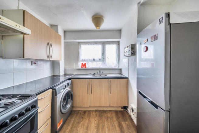 1353690-8-68c2c50...