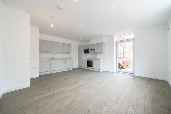 Kitchen-Living