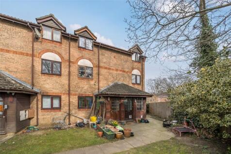 Hawthorn Place, Erith