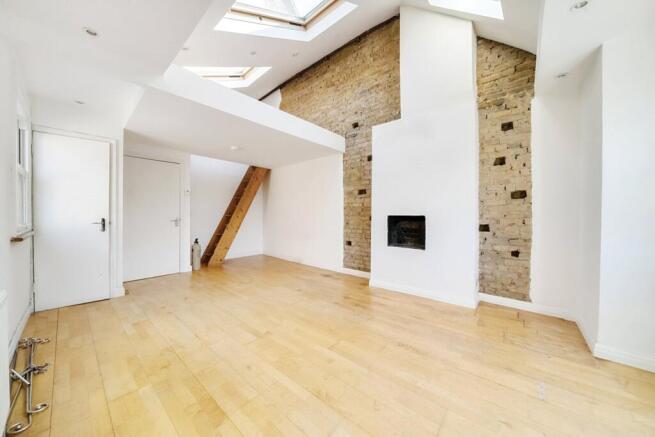 1339985-1-689b0b6...