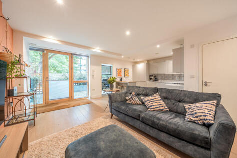 Peckham Road, Peckham