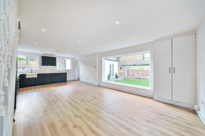 Kitchen/Dining