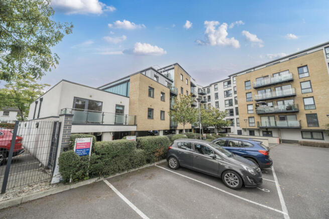 1361131-18-68debb...