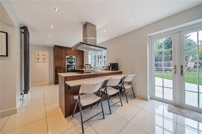 Dining/Kitchen