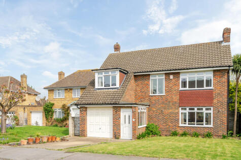 Round Grove, Shirley