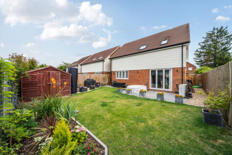 Rose Garden, Kingsingfield Road, West Kingsdown, Sevenoaks