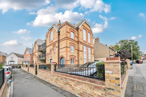 Clarence Crescent, Sidcup