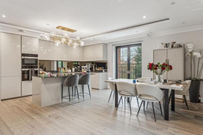 Kitchen/Dining