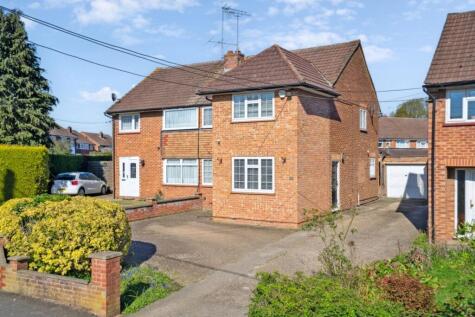 Swallow Street, Iver, SL0