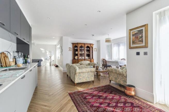 Kitchen/Dining