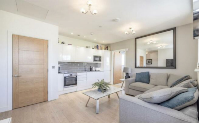 Kitchen/Lounge