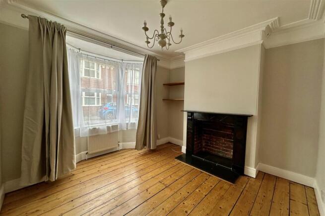 33 Cedars Road - 01.jpeg