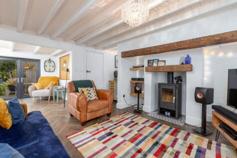 North End, Hutton Rudby, Yarm, TS15 0DG