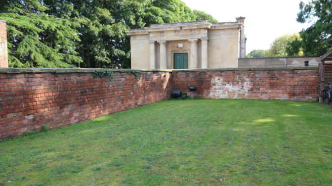 Communal Gardens