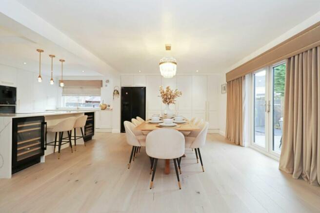 Open Plan Kitchen Dining