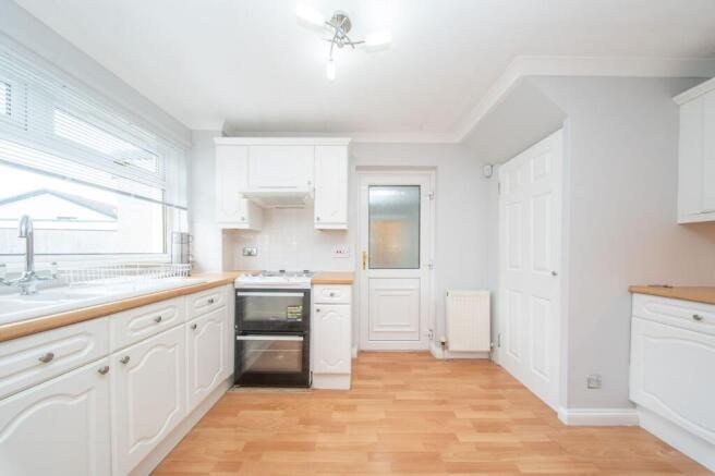 Kitchen 1