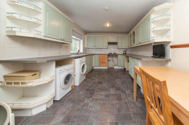 Kitchen Diner 1