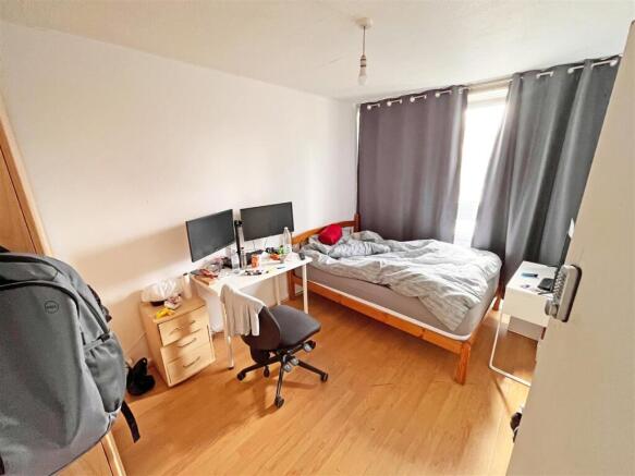 BED 1.JPG