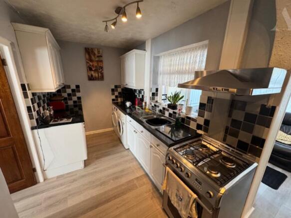 36 Orpwood Road kitchen 2