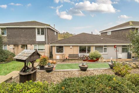 Downfield Drive, PL7