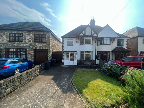 3 Bedroom Semi Detached House To Let