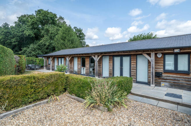 1321598-12-687547...