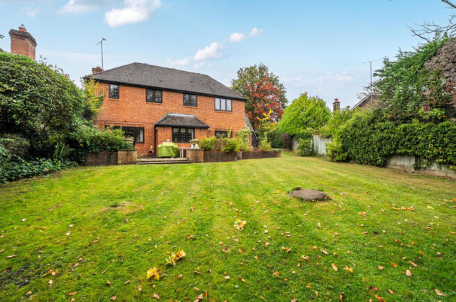 1364930-40-68ef6b...