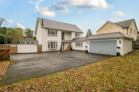 Holly Avenue, Frimley, Camberley, Surrey, GU16