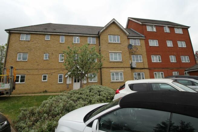 1 bedroom apartment for sale in Kendal Purfleet RM19