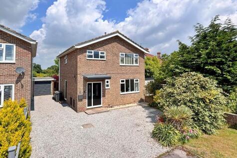 Violet Farm Close, Corfe Mullen, Wimborne, BH21