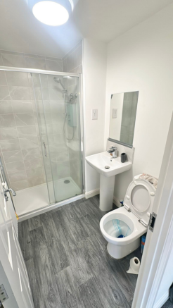 Ensuite Shower