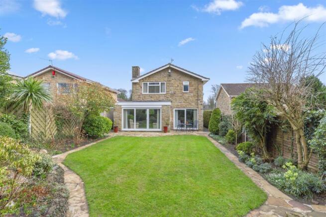 Riverside Park (Rear)