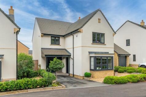 Spring Wood Crescent, Bramhope