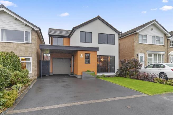 Whiteley Croft Rise