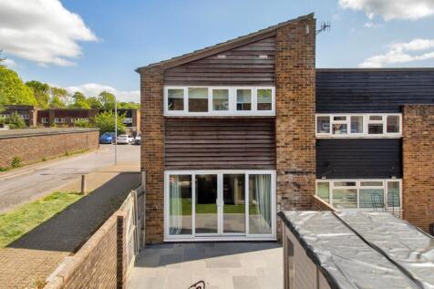 Woodpecker Close, Edenbridge