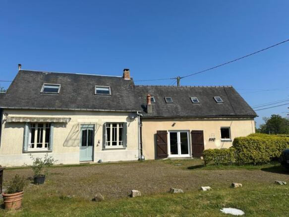 Photo 1