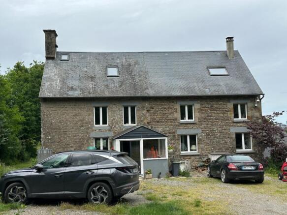 Photo 1