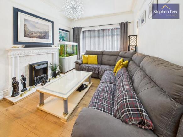 Lounge/ Living Room