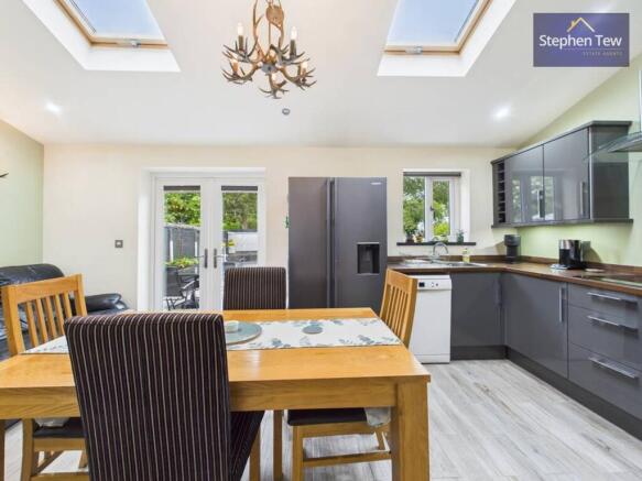 Dining Kitchen