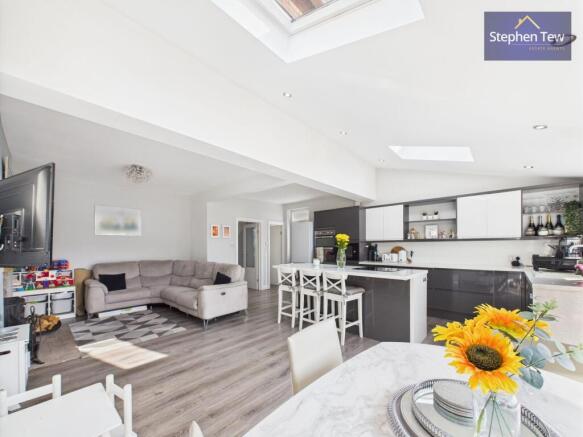 Kitchen/Family Room